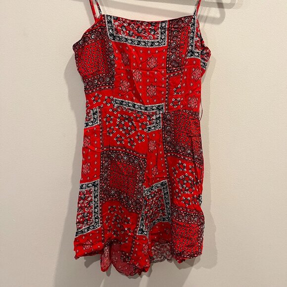 Patterned Western Romper with Tie in the Back - Picture 3 of 7
